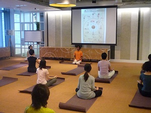 Yoga for Harmony & Peace ~ココロが目覚めるヨガな朝~